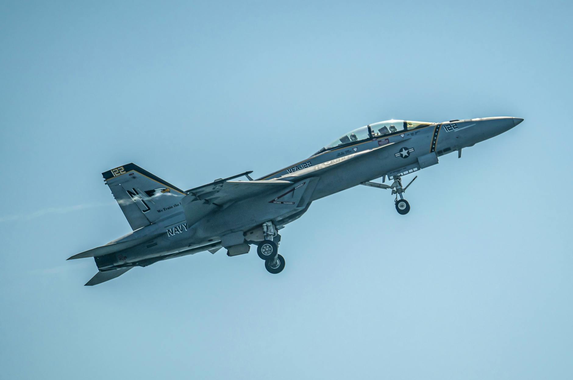 US Military Aircraft Involved in Incident During Training in Philippines